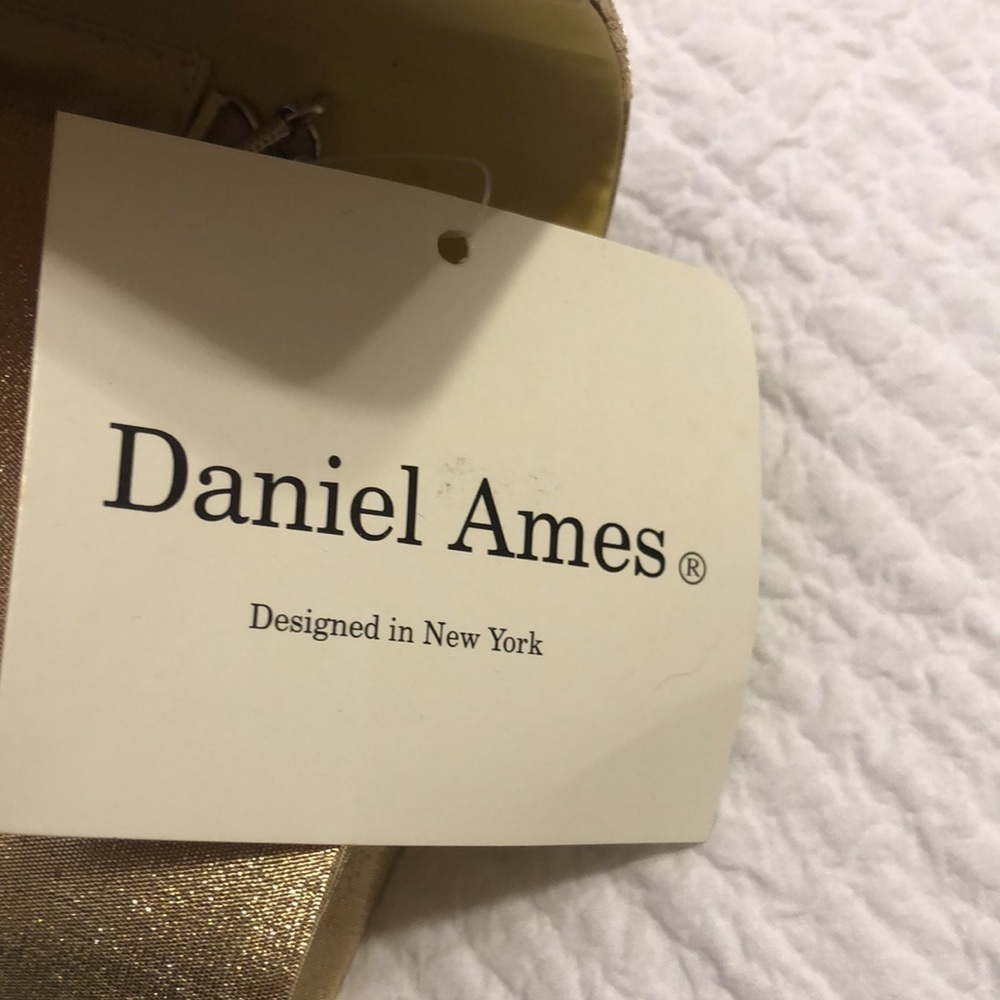 NWT Daniel Ames shiny gold shoulder bag/clutch. - Picture 7 of 8